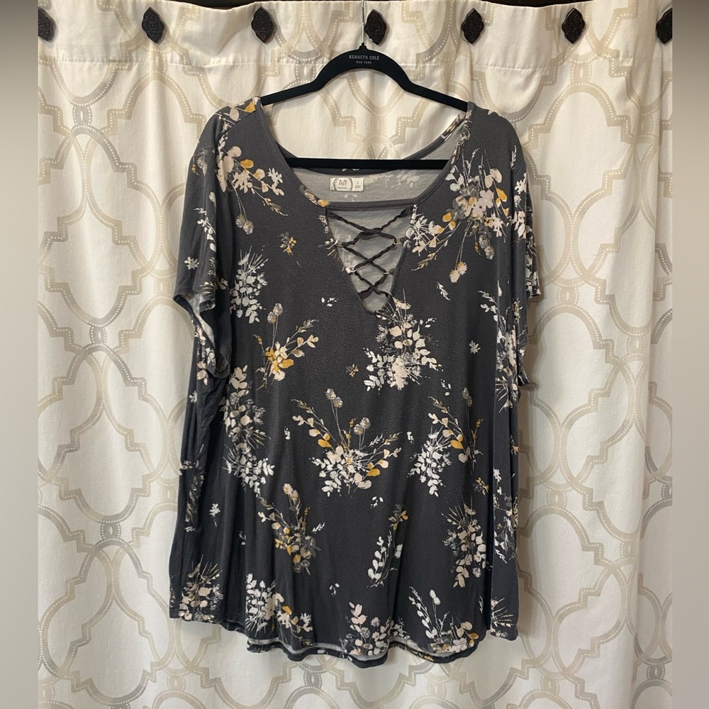 Maurices tee